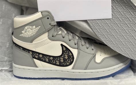 jordan dior 1 for sale|dior jordan 1 high top.